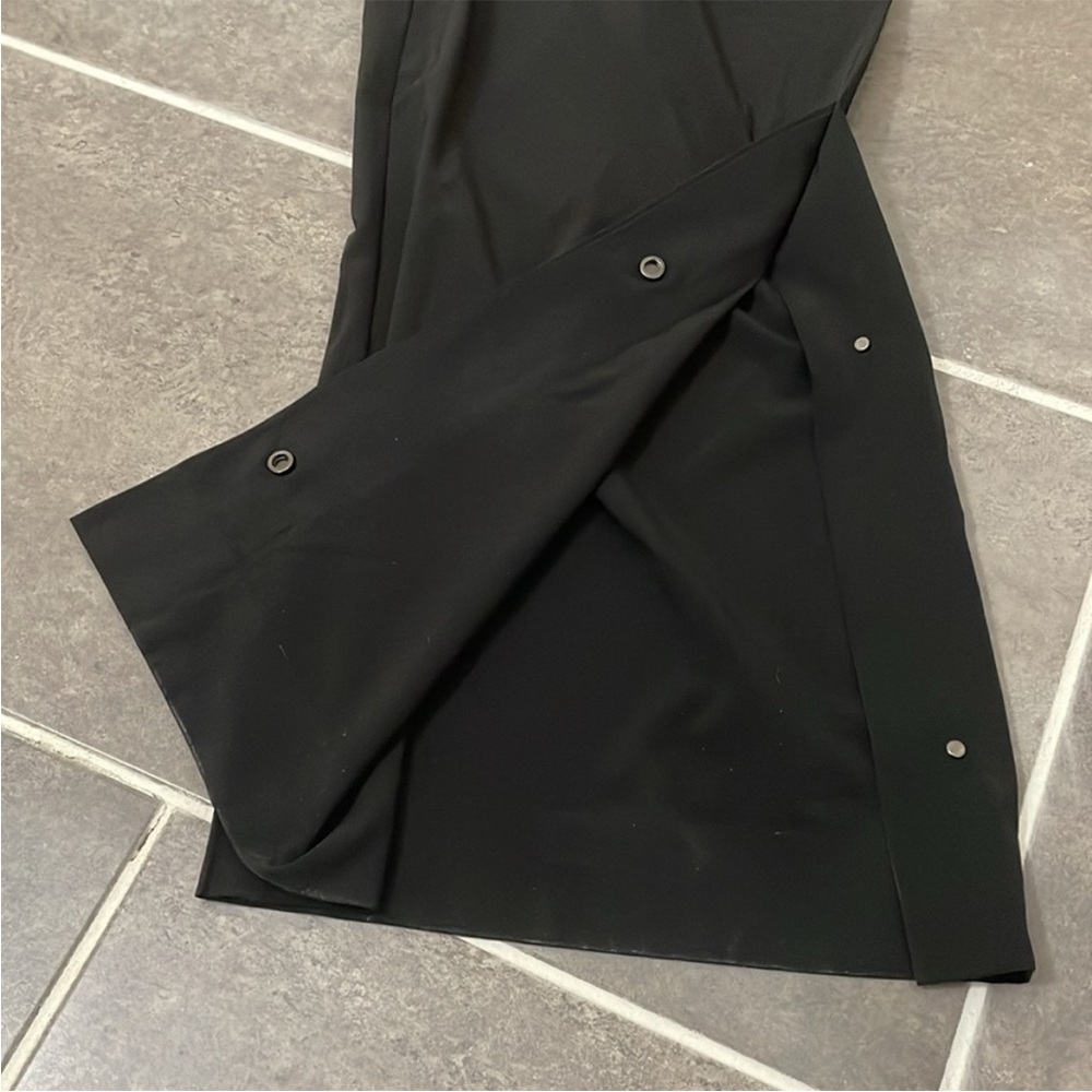 Athleta Tribeca Wide leg Cropped Pant Black
Size 10 - Picture 5 of 13